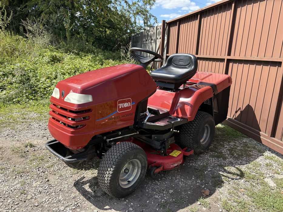Traktorek kosiarka Husqvarna TORO DH210
