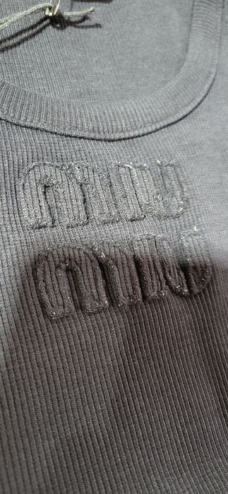 Czarny top damski prążek bawełna premium logo unikat S