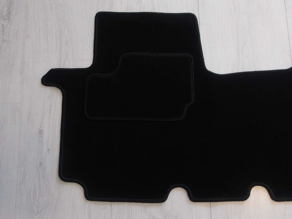 Dywaniki Welurowe OPEL VIVARO RENAULT TRAFIC Nissan Primastar Rok 01-1
