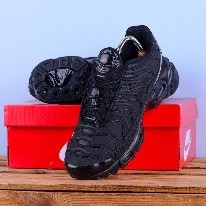 (2341) Кросівки Nike Air Max TN Plus чорні найк найки (41-45)