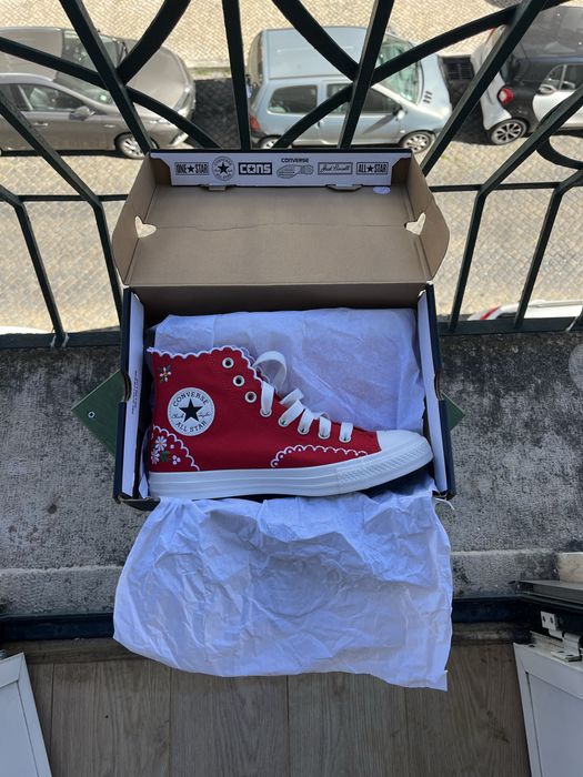 NOVO Converse Flower Chuck Taylor Embroidered All Star