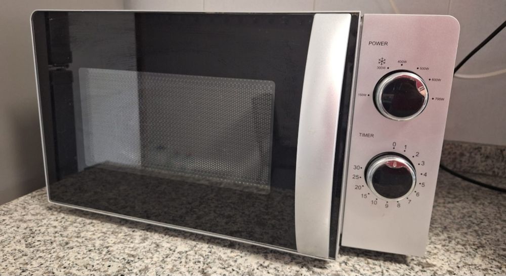 Microondas em óptimo estado