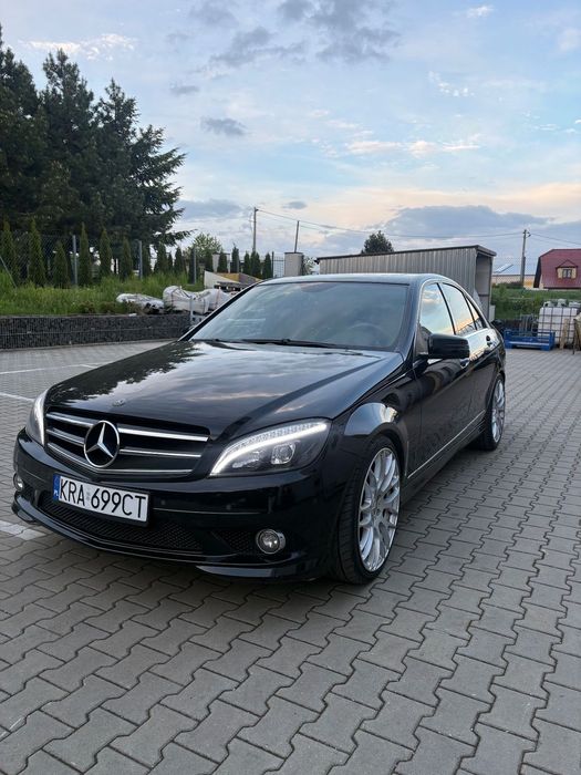 Mercedes-Benz Klasa C Na sprzedaż Mercedes - Benz klasa c w204 c300 - pakiet AMG