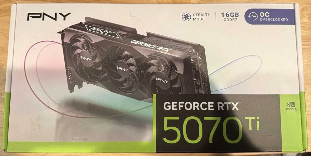 Placa Gráfica PNY RTX 5070Ti 16GB OC Triple Fan Nova Selada