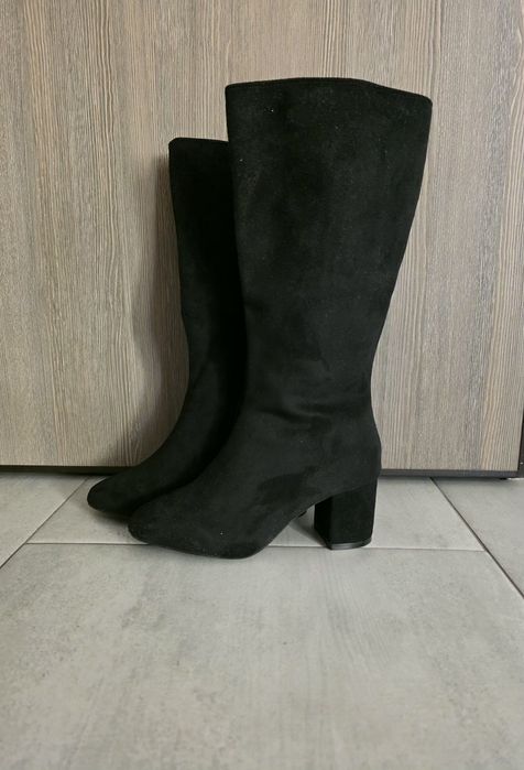 Kozaki na obcasie r. 36