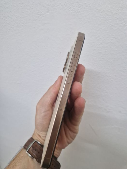 Iphone 16 pro max 256gb. Bom estado