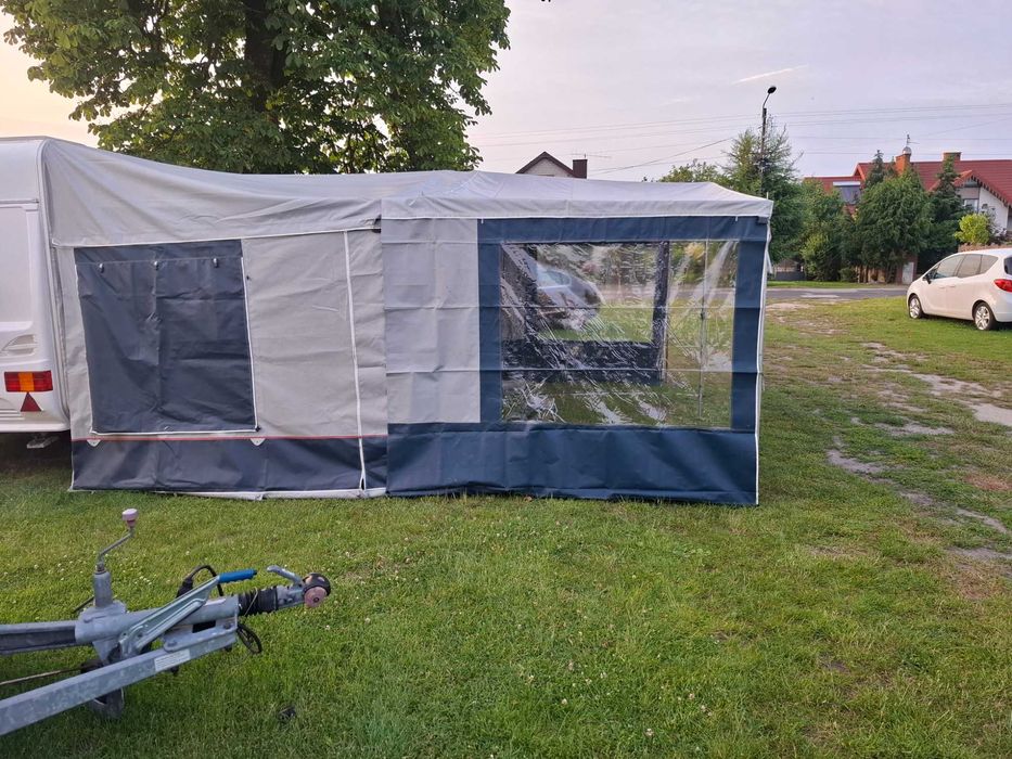 Dostawka przednia do przedsionka  panorama z bokami
