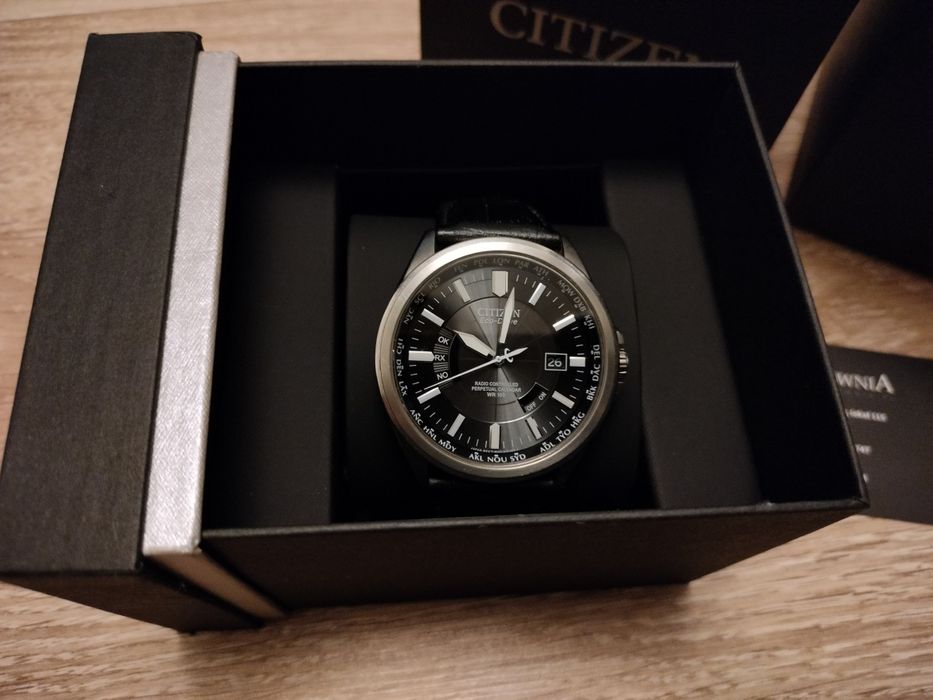 Zegarek męski Citizen Radio Controlled Eco-drive CB0010-02E
