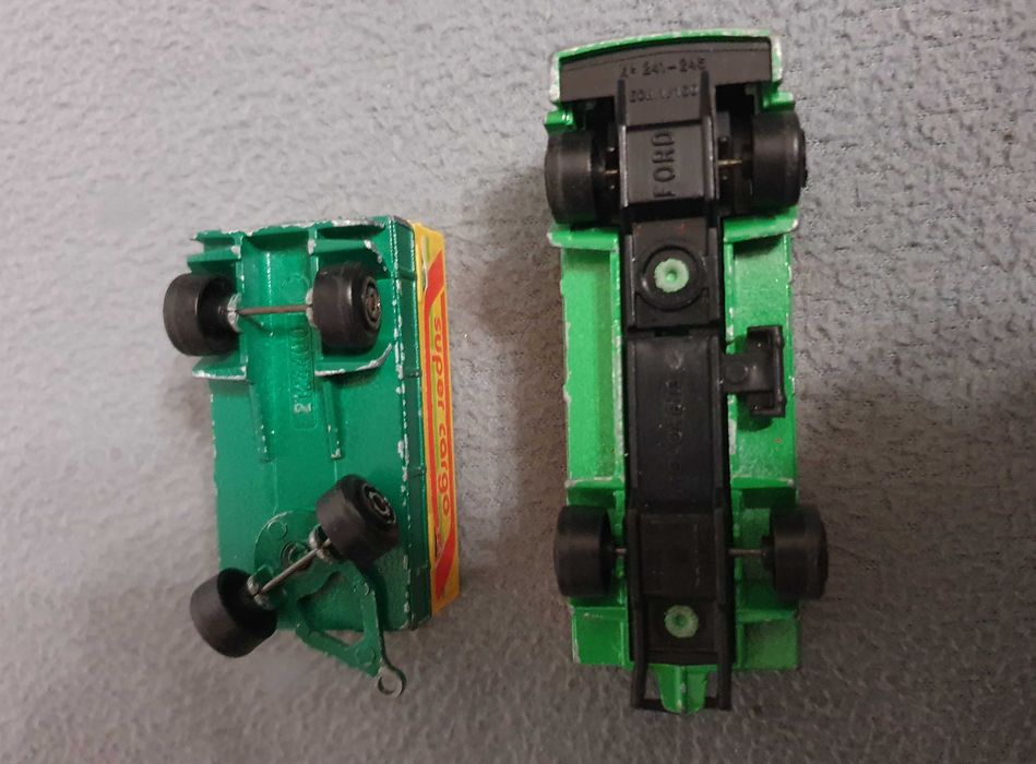 Majorette - Camião Ford Super Cargo nº 241-245 , escala 1/100 - France