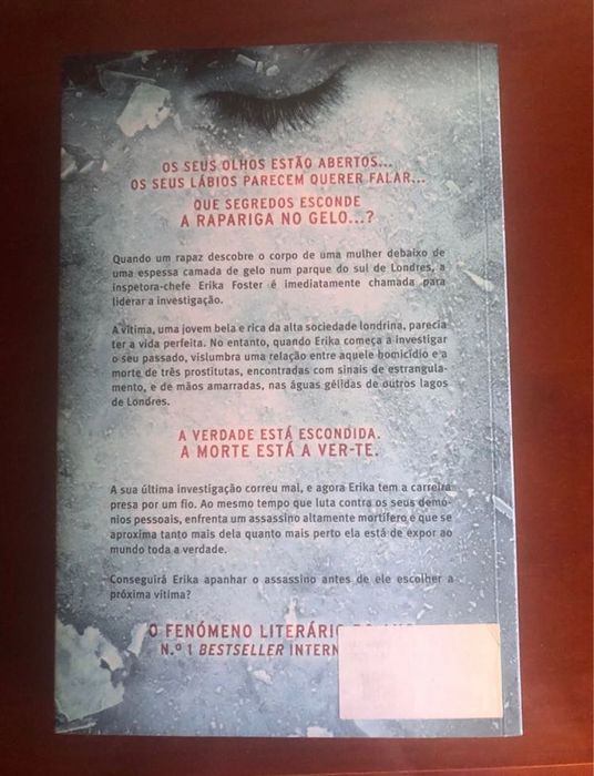 Livro Autografado “A Rapariga no Gelo”