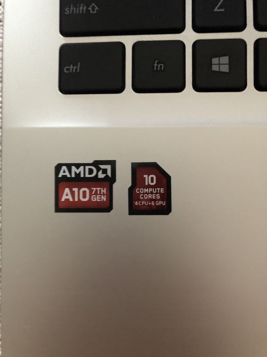 Sprzedam Laptop ASUS
