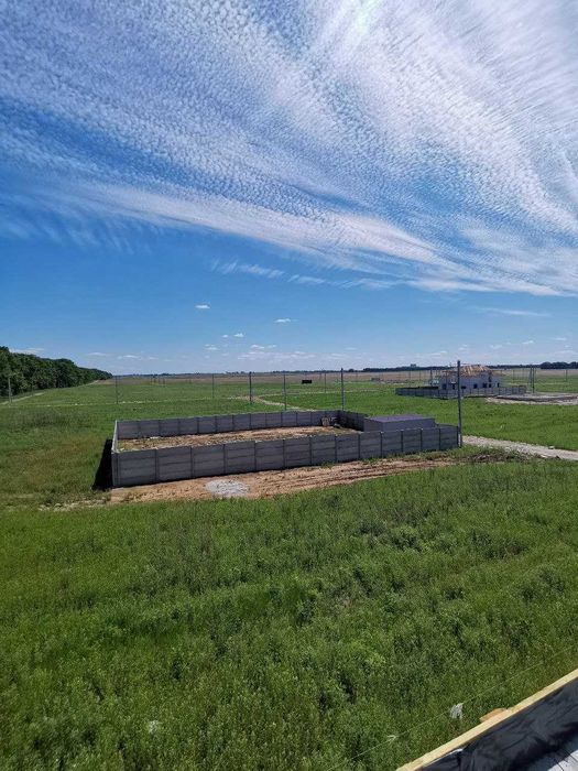 Продам фасадну ділянку №8, 5.6 с, від Київа 10 км Без Комісії