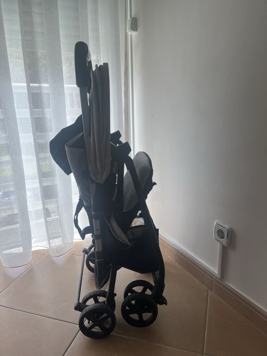 Carrinho de viagem dobrável Chicco