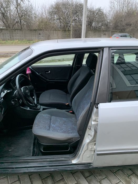 Ауді 80 b4 1993.