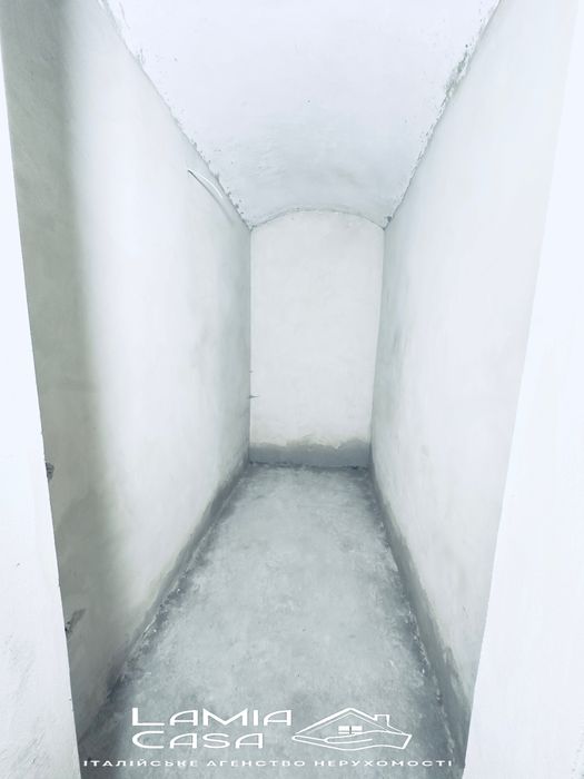 Продаж комерційного приміщення вул. Вавілова (центр)