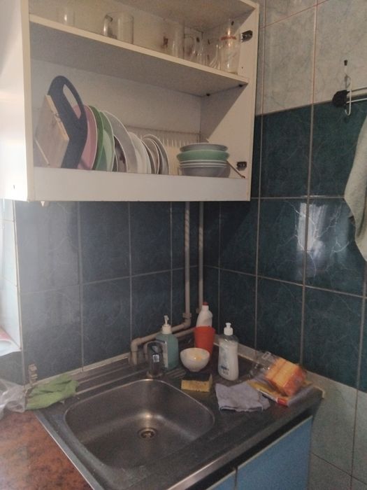 Продам Будинок можно під любу діяльність або житло .Нова Водолага .Центральна Вулиця.