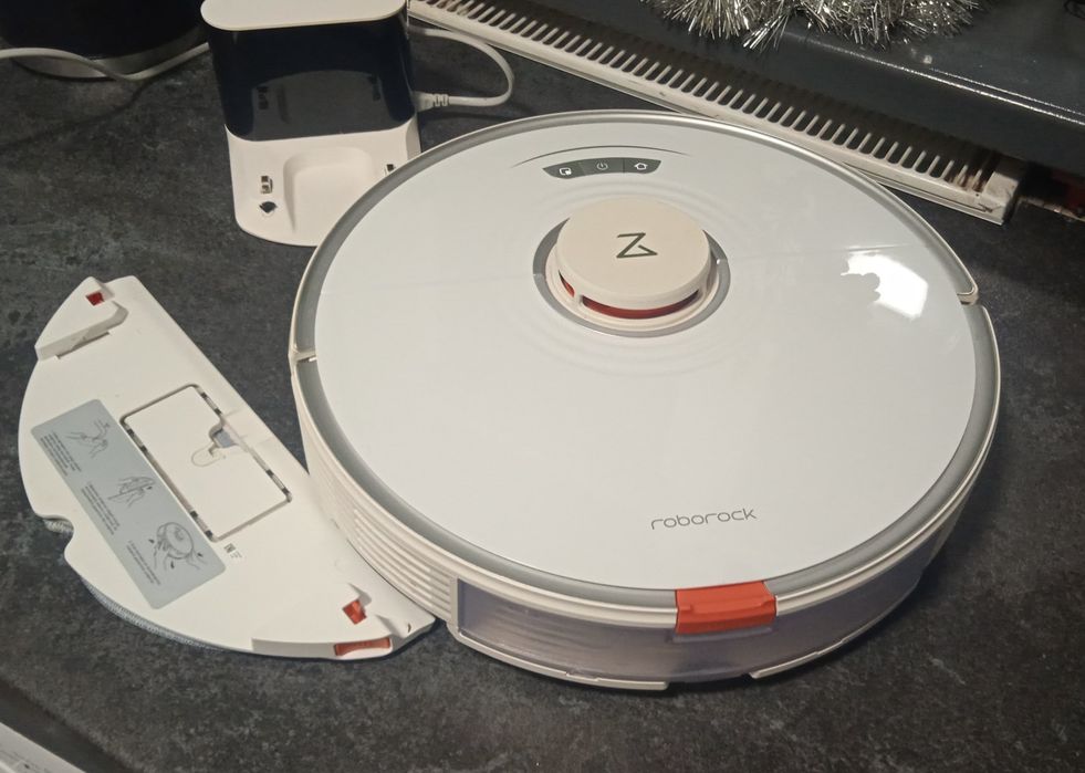 Продам робот пилосос Xiaomi Roborock S7