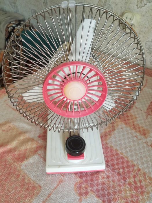 Настольный Вентилятор"Сатурн-4" родом с прошлого.