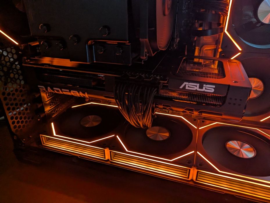 Radeon RX 9070 XT Asus Prime в ідеальному стані, без упаковки