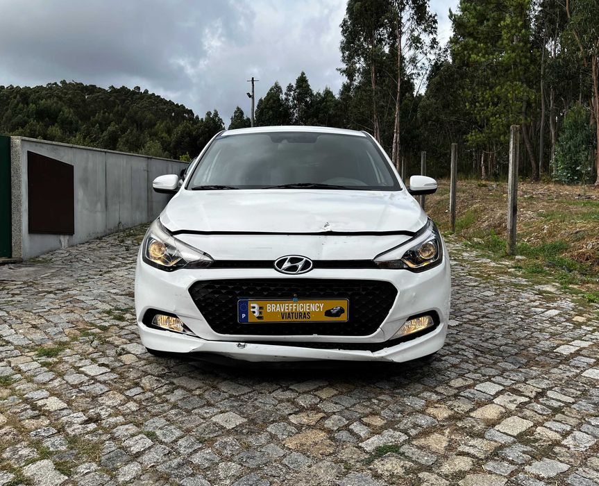 Hyundai i20 1.2 Blue Apenas 113 Mil Kms Nacional de 2016