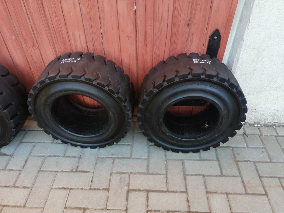 Opony - wózek widłowy 23x10-12 (250/60-12) Linde, Still