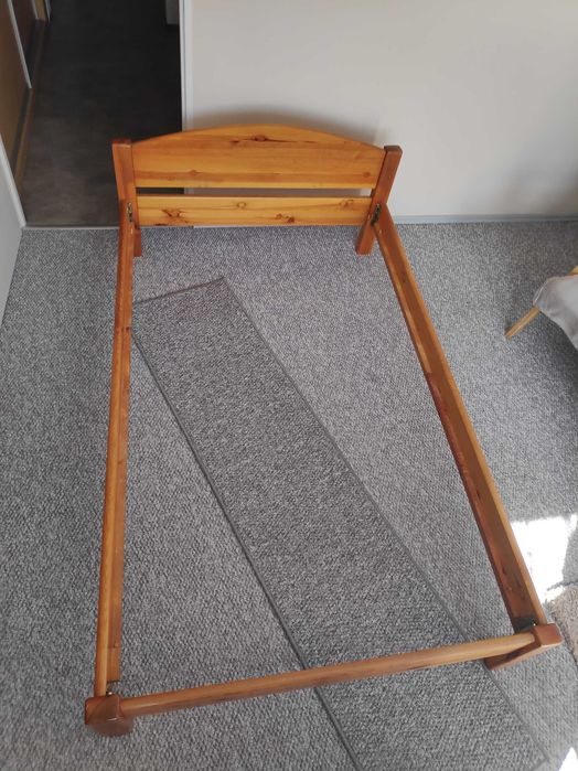 Rama łóżka sosnowa