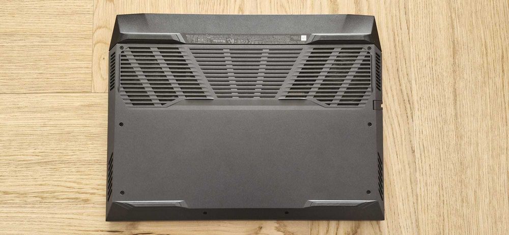 Laptop gamingowy Dell G15 5520