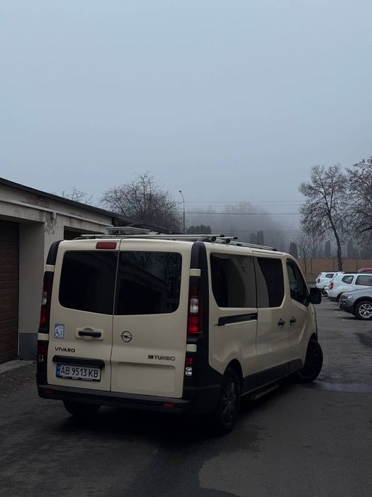 Продам Опель віваро пасажир максі база