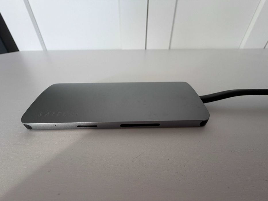Satechi USB-C Dual Multimedia Adapter 2 x 4K(60Hz/30Hz) Space Gray