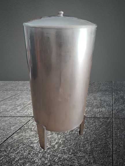 Cuba Inox - capacidade 320 Litros