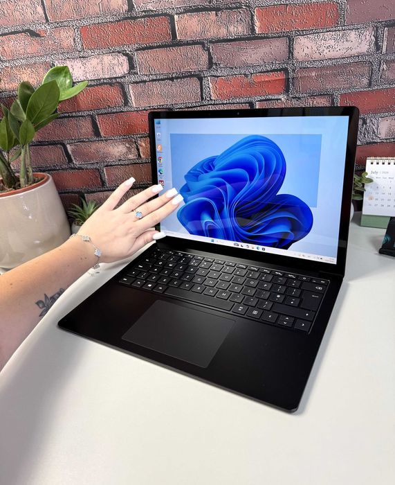 Сенсорний ультрабук Microsoft Surface Laptop 3·i5-1035G7·8GB·SSD 256GB·13" 2К·металевий·потужний·тонкий·стильний·для роботи·навчання·офісних завдань