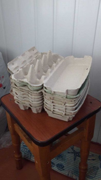 Продам разные лотки для яиц в ассортименте.