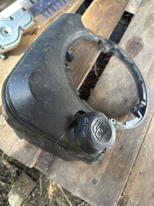 Briggs Stratton запчастини