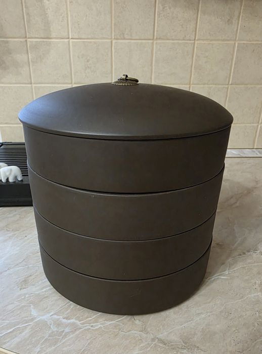 Банка из исинской глины для хранения пуэра Улуна Чая