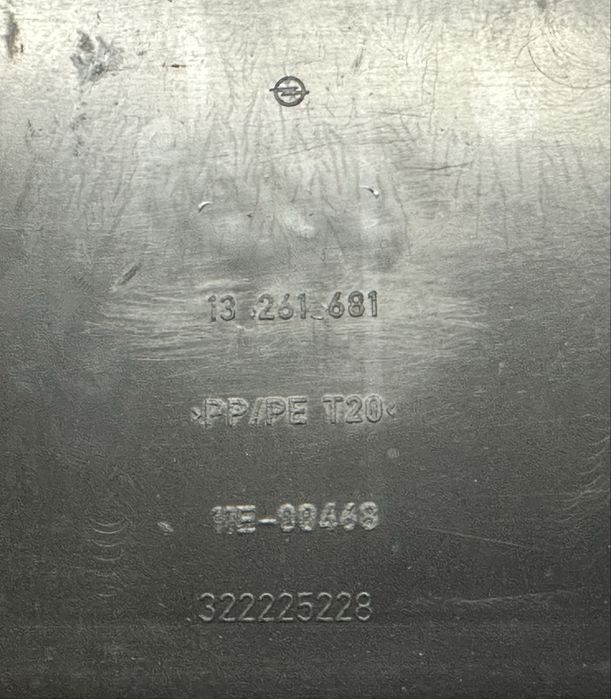 Tampa Mala Interior Opel Astra J Sports Tourer de 2010 a 2016