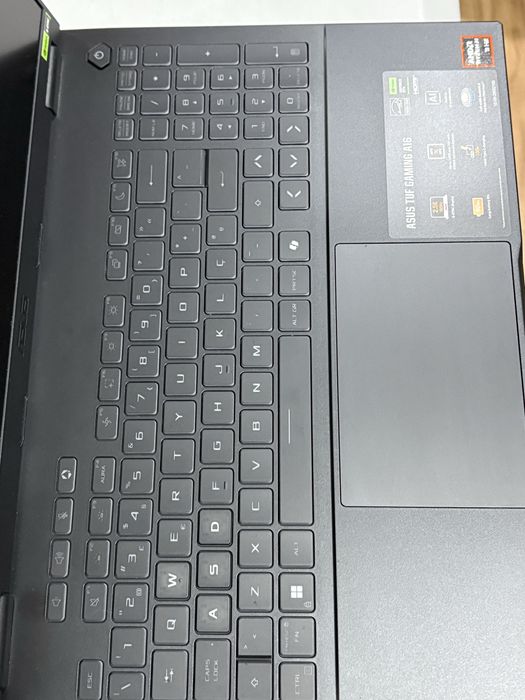 Portatil Asus A16 ( nao tenho interesse em trocas )