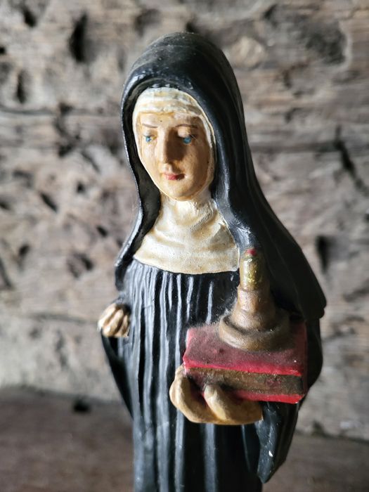 Święta Wiwina Stara figurka patronka w chorobach gardła
