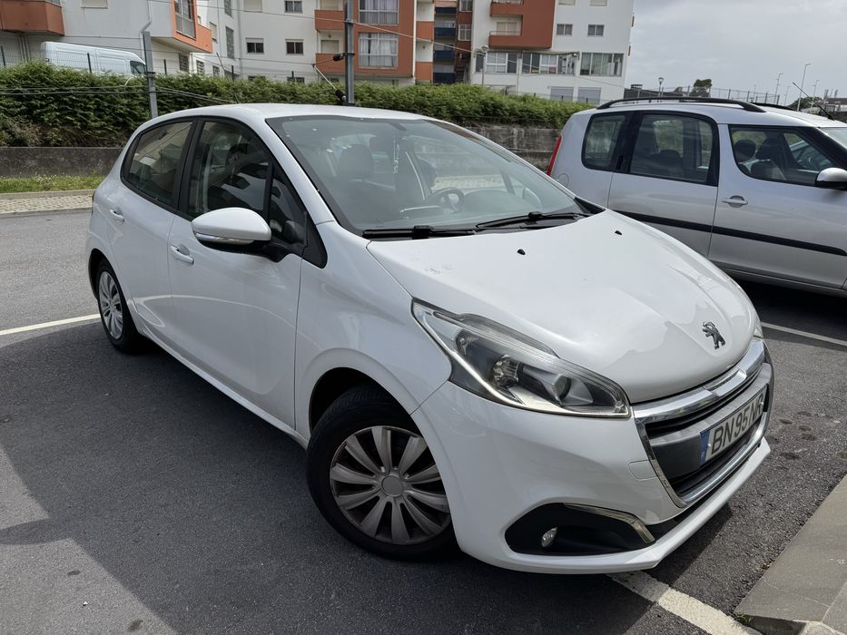 Peugeot 208 1.2 VTi