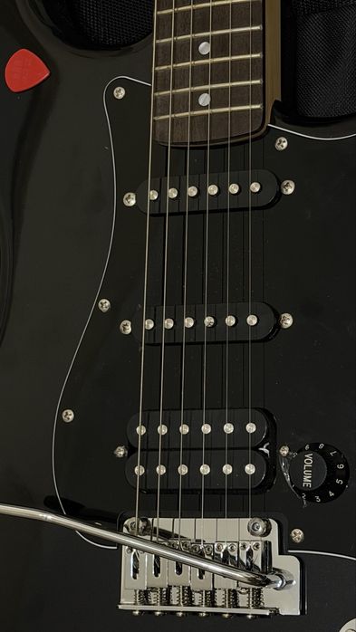 guitarra eletrica fender squier stratocaster