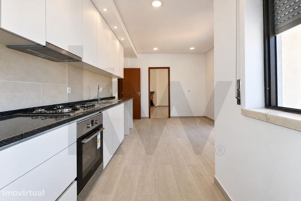 Apartamento T3 em Pinhal de Frades - Arrendamento