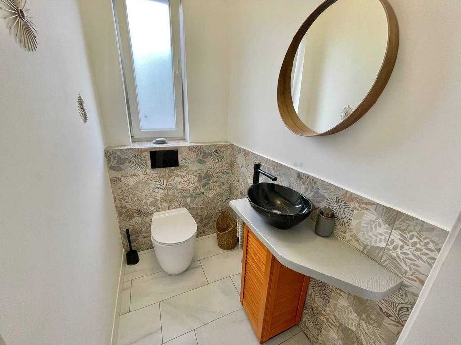 Будинок з ремонтом! Генератор! Камін! Без Комісії!