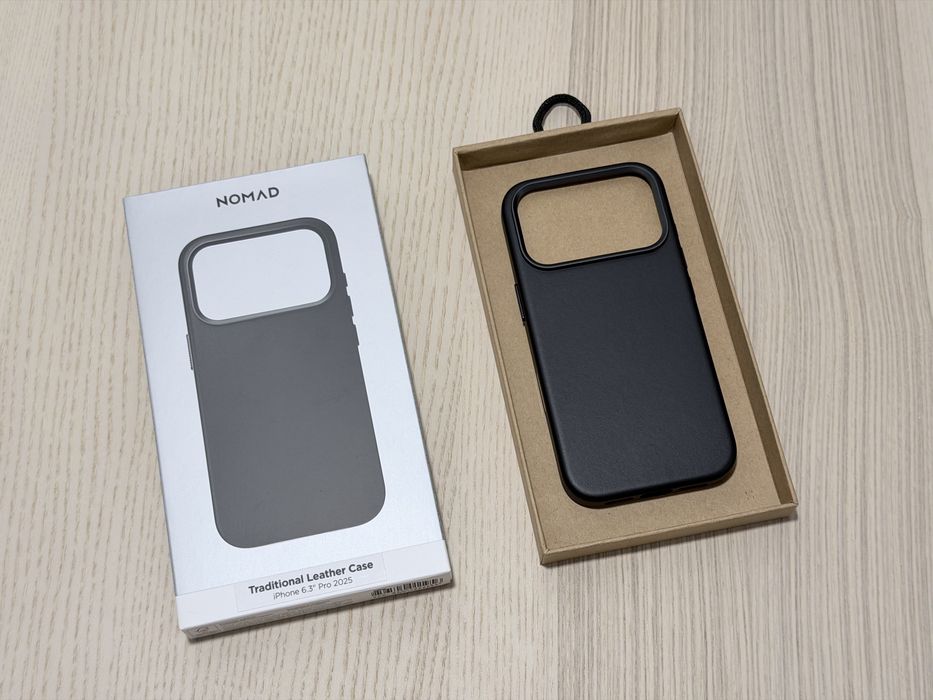 Etui Nomad Traditional Leather do iPhone 17 Pro