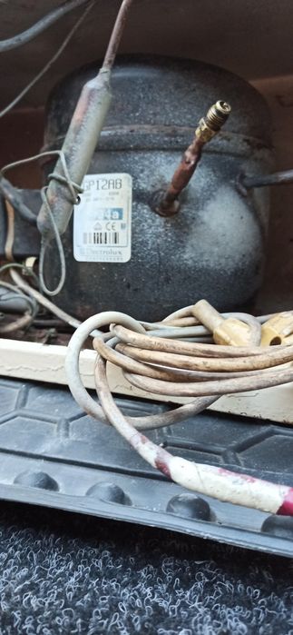 Продам компресор на морозильний ларь, камеру