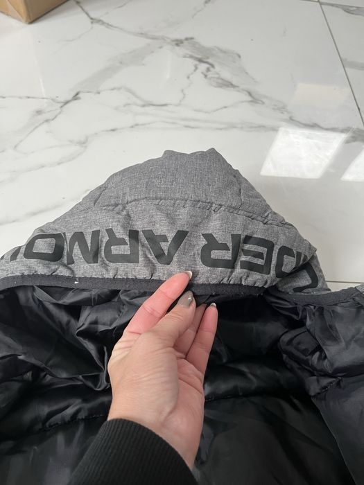 Kurtka Under Armour YMD  137/149 cm