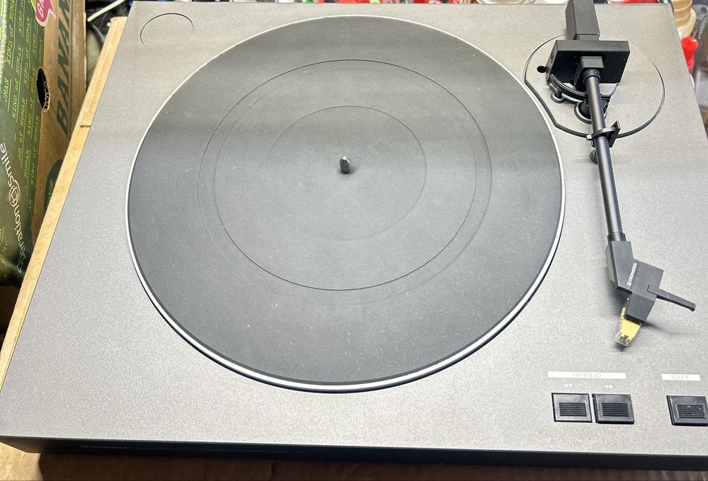 Pionier PL 110 gramofon