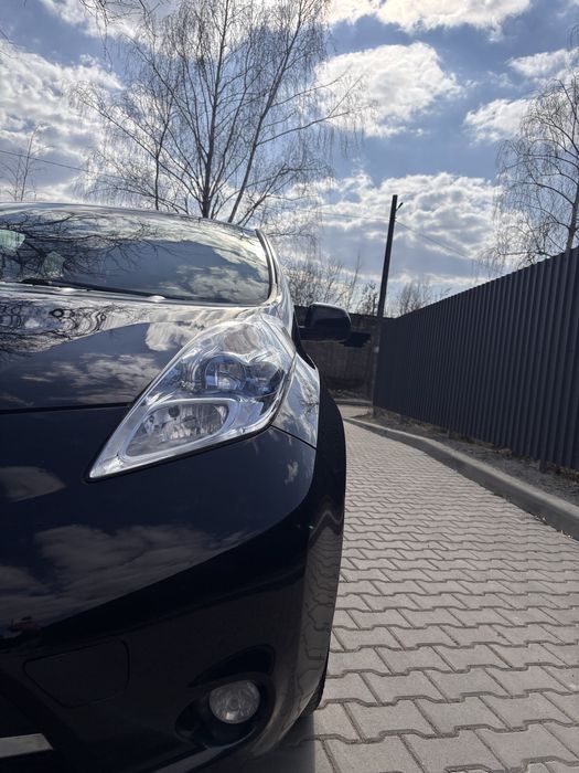 Nissan Leaf Tekhna