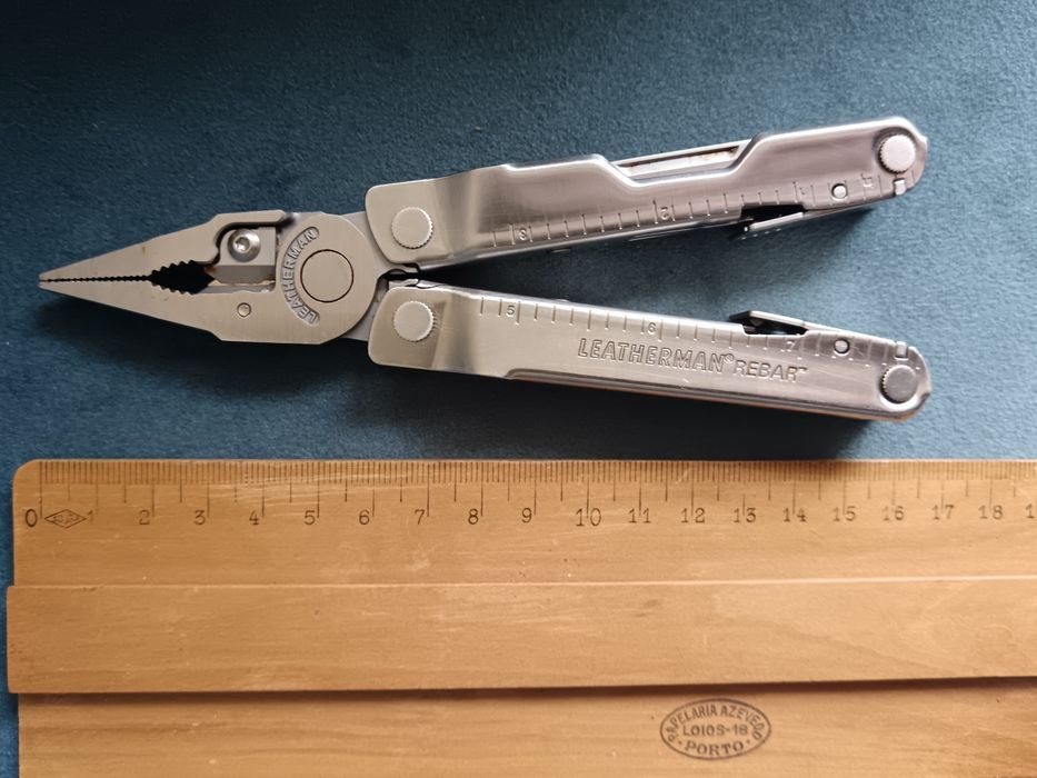 Ferramenta multi usos Leatherman Rebar