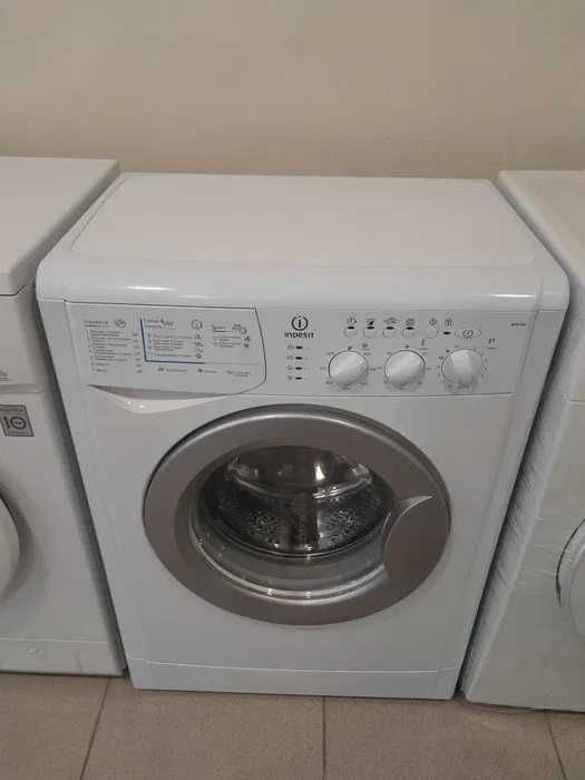 Стиральная машина indesit. Производство Италия. Магазин - склад: 3 500 ...