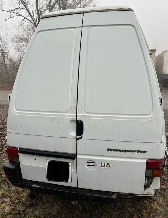 Двери Фольксваген т-4 распашонка правый левый  зад vw transporter