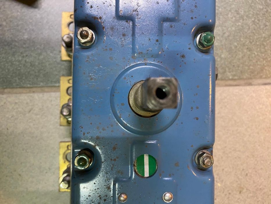 Wyłącznik izolacyjny trójfazowy RST 630A